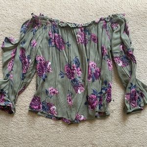 Off the shoulder too New